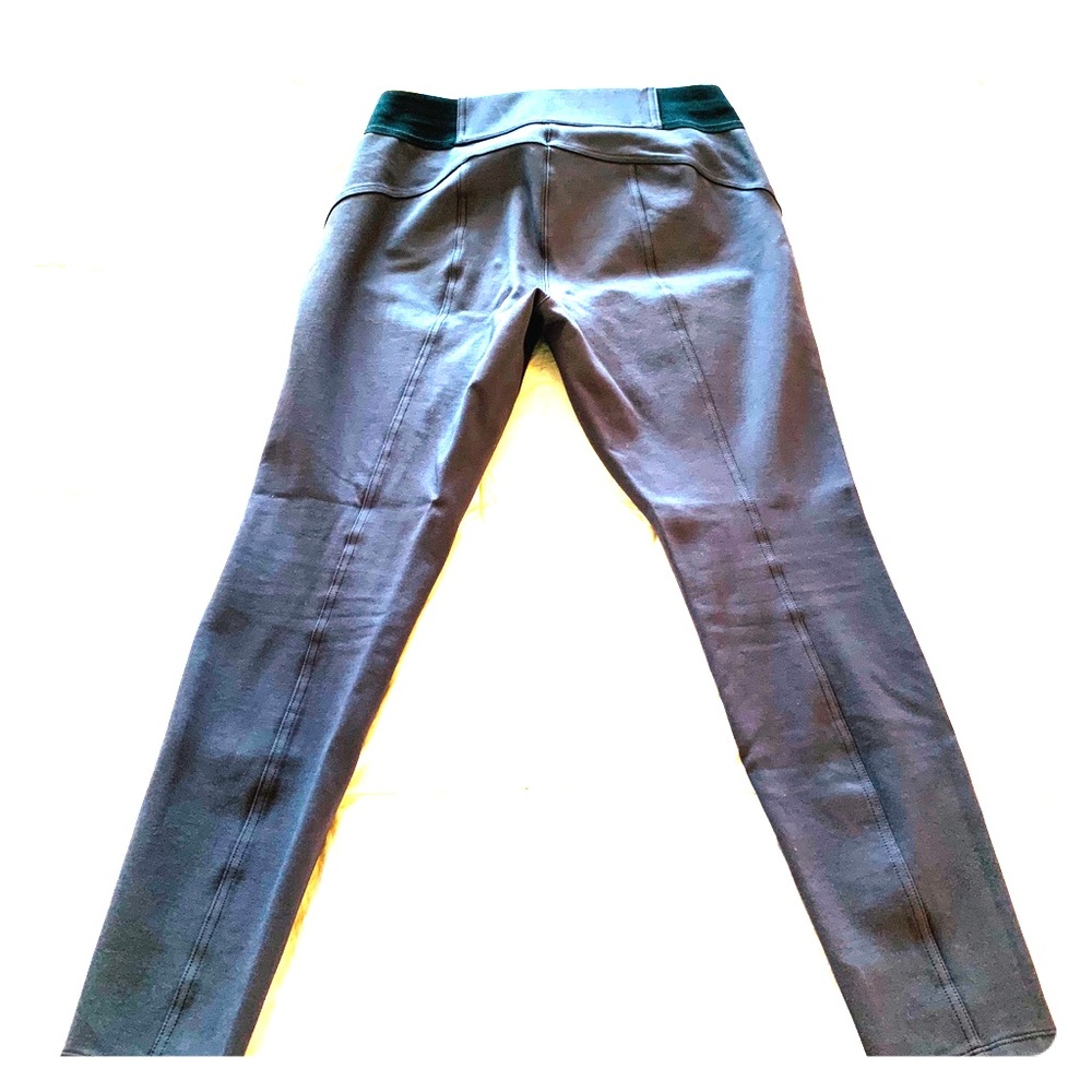 Vera Wang Dark Grey Stretchy Dress Pants - Medium